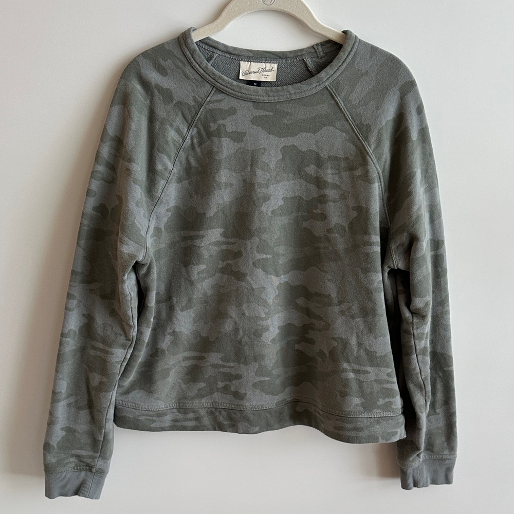 Universal Thread Camo Sweatshirt